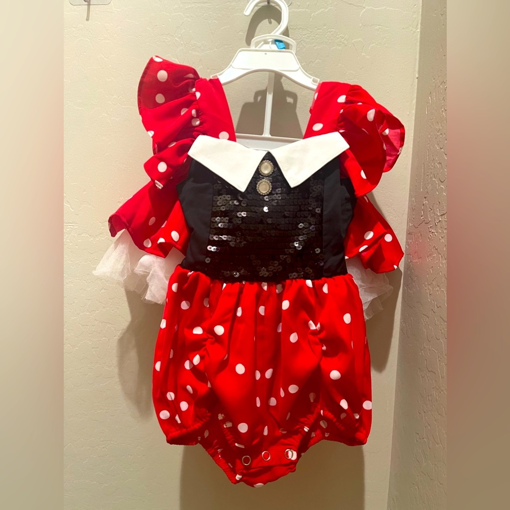 Halloween costumes, Minnie Mouse sets for baby girl